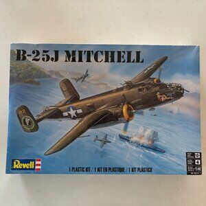 New/Sealed Revell B-25J Mitchell Plastic Airplane Kit